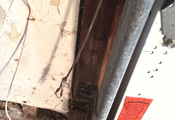 Garage Door Cable Replacement - Oak Point